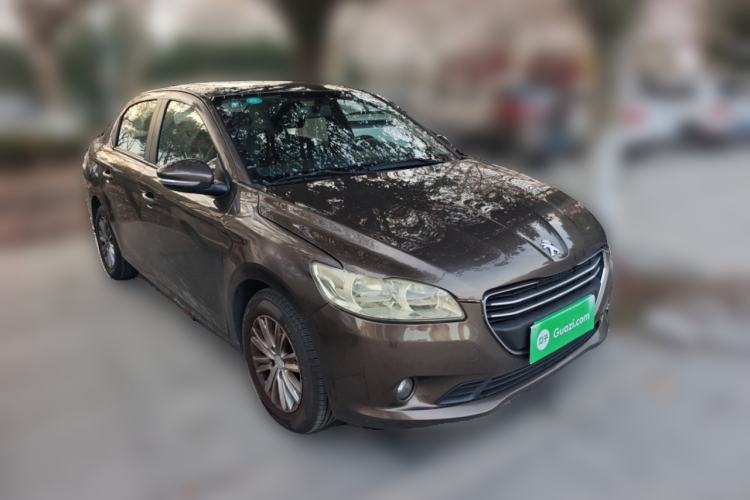 Used Peugeot 301 2014 1.6L Automatic Luxury Edition Front Right 45 Deg