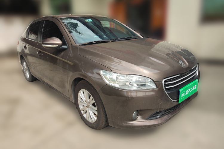 Used Peugeot 301 2014 1.6L Manual Comfort Edition Front Right 45 Deg
