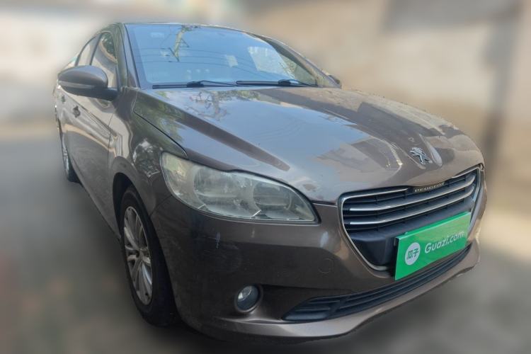 Used Peugeot 301 2014 1.6L Automatic Luxury Edition Front Right 45 Deg