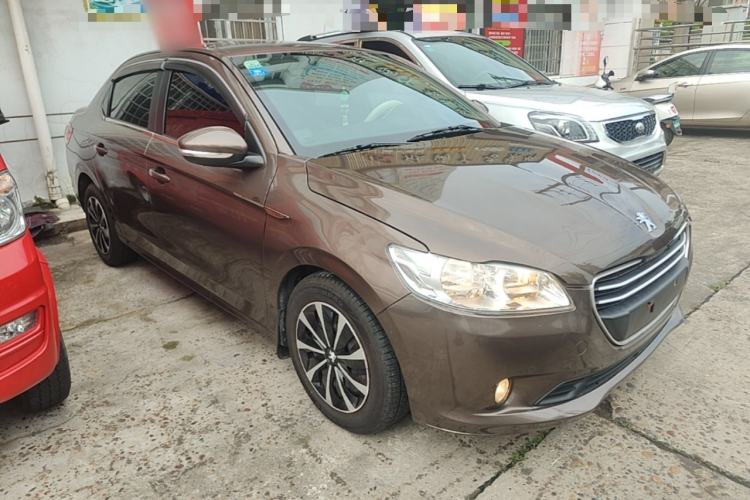 Used Peugeot 301 2014 1.6L Automatic Comfort Edition Front Right 45 Deg