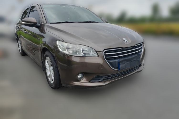 Used Peugeot 301 2014 1.6L Manual Comfort Edition Front Right 45 Deg