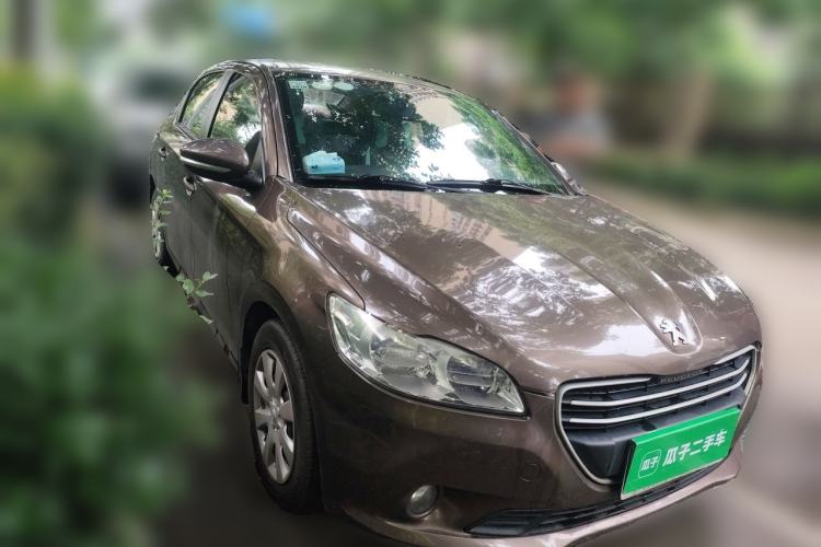 Used Peugeot 301 2014 1.6L Manual Comfort Edition Front Right 45 Deg