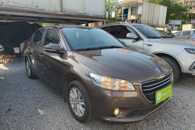 Used Peugeot 301 2014 1.6L Manual Comfort Edition Front Right 45 Deg