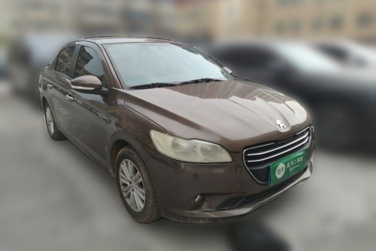 Used Peugeot 301 2014 1.6L Manual Luxury Edition Front Right 45 Deg