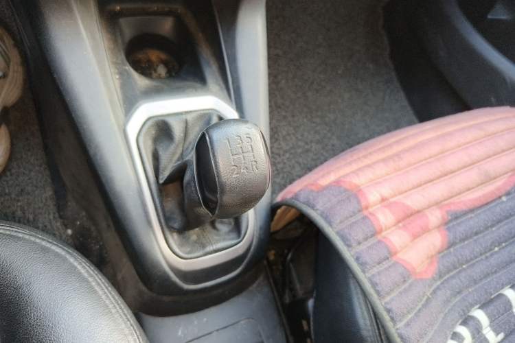 Used Peugeot 301 2014 1.6L Manual Comfort Edition Gear Lever