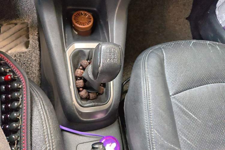 Used Peugeot 301 2014 1.6L Manual Comfort Edition Gear Lever