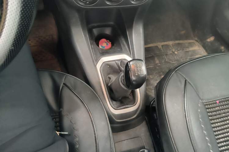 Used Peugeot 301 2014 1.6L Manual Comfort Edition Gear Lever