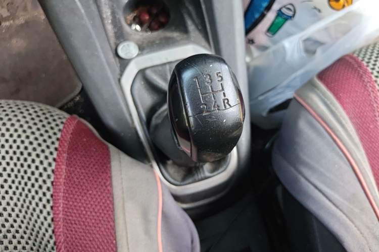 Used Peugeot 301 2014 1.6L Manual Comfort Edition Gear Lever