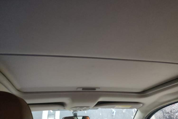 Used Peugeot 301 2014 1.6L Automatic Luxury Edition Headliner