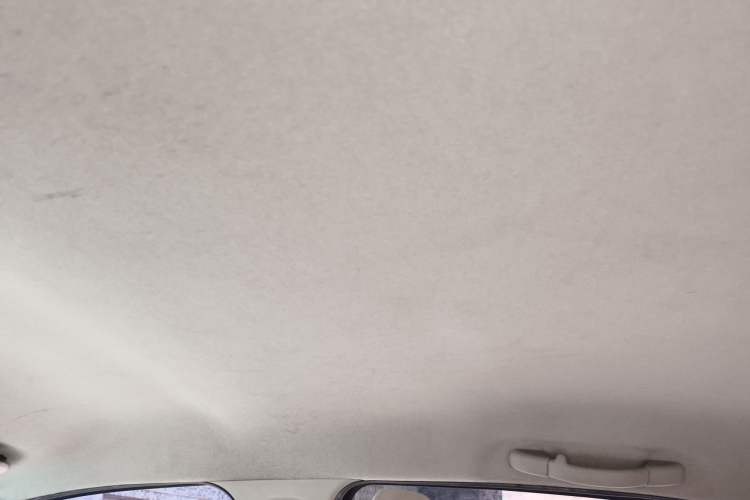 Used Peugeot 301 2014 1.6L Manual Comfort Edition Headliner