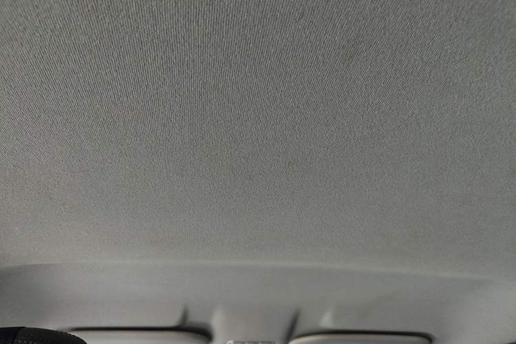 Used Peugeot 301 2014 1.6L Manual Comfort Edition Headliner