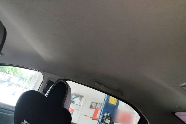 Used Peugeot 301 2014 1.6L Automatic Comfort Edition Headliner