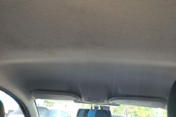 Used Peugeot 301 2014 1.6L Manual Comfort Edition Headliner