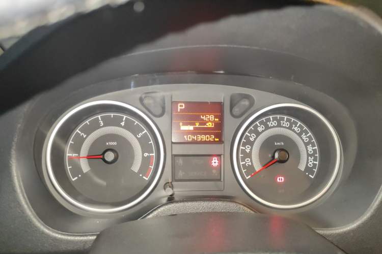 Used Peugeot 301 2014 1.6L Automatic Luxury Edition Instrument Cluster