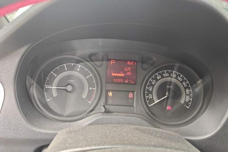 Used Peugeot 301 2014 1.6L Automatic Comfort Edition Instrument Cluster