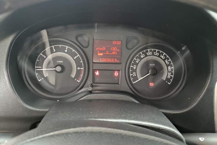 Used Peugeot 301 2014 1.6L Manual Comfort Edition Instrument Cluster