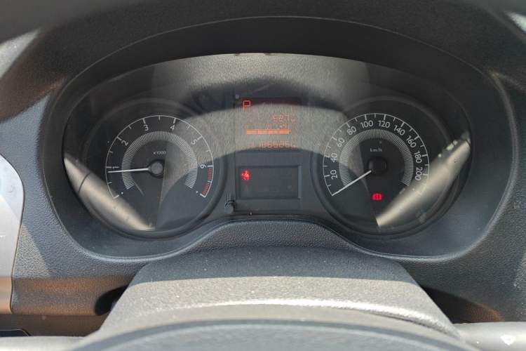 Used Peugeot 301 2014 1.6L Automatic Comfort Edition Instrument Cluster