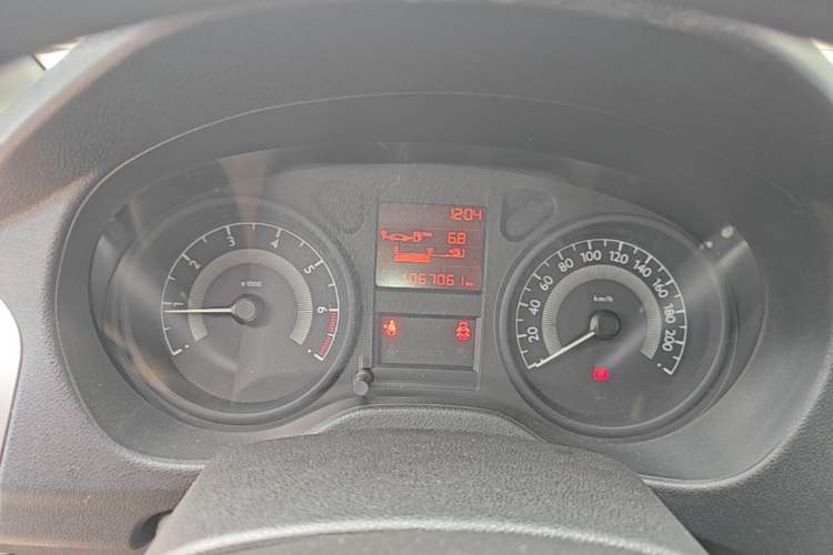 Used Peugeot 301 2014 1.6L Manual Comfort Edition Instrument Cluster