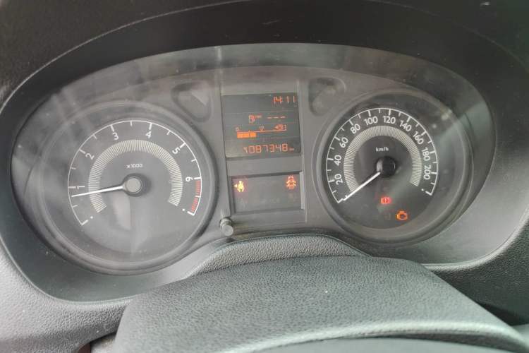 Used Peugeot 301 2014 1.6L Manual Comfort Edition Instrument Cluster