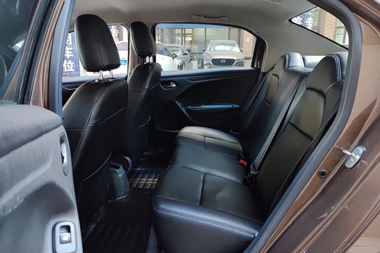 Used Peugeot 301 2014 1.6L Manual Comfort Edition Interior 1