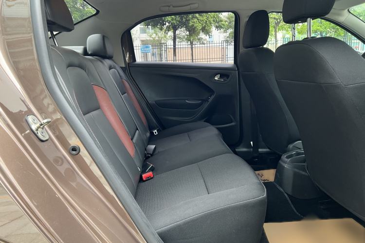 Used Peugeot 301 2014 1.6L Automatic Comfort Edition Interior 10