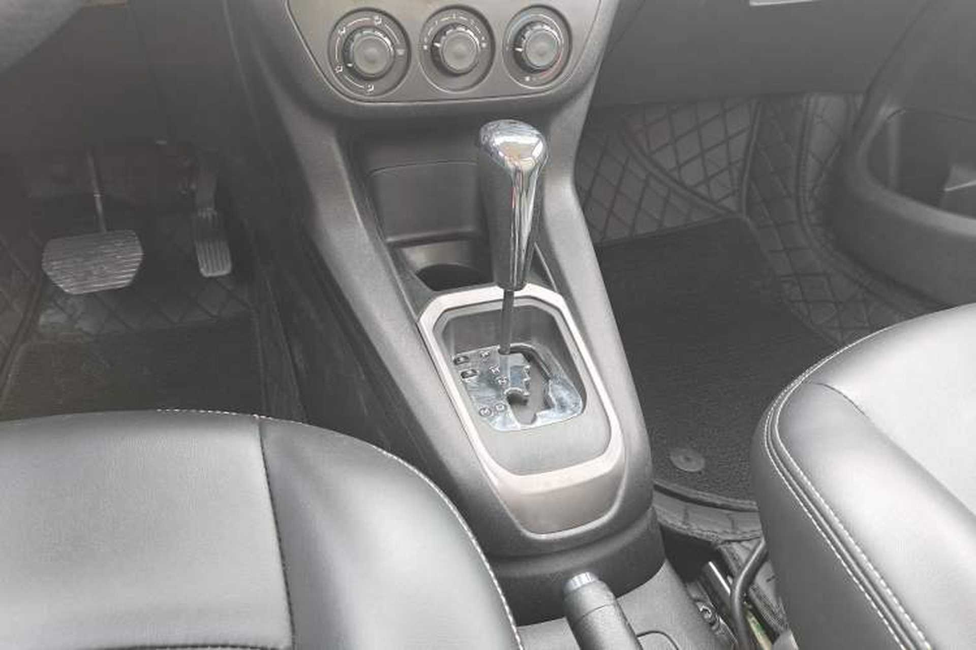 Used Peugeot 301 2014 1.6L Automatic Comfort Edition Interior 5