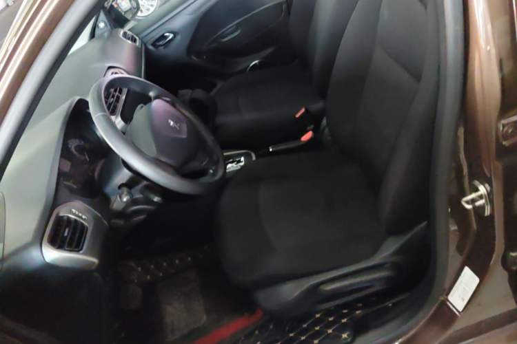 Used Peugeot 301 2014 1.6L Automatic Comfort Edition Left Front Seat