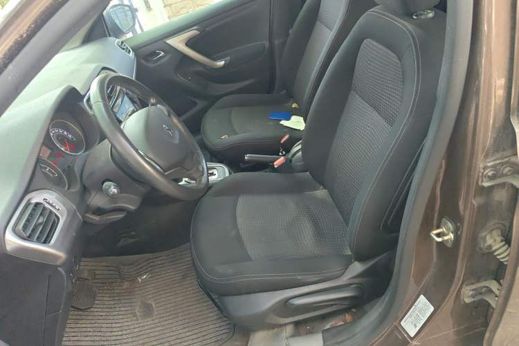 Used Peugeot 301 2014 1.6L Automatic Luxury Edition Left Front Seat