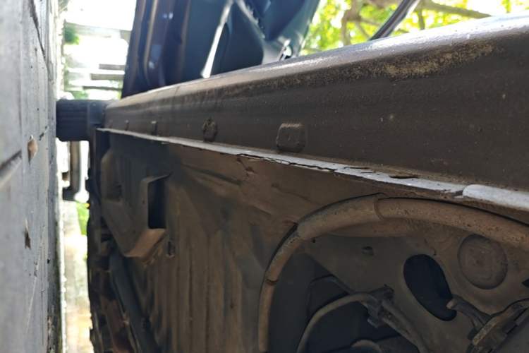 Used Peugeot 301 2014 1.6L Manual Comfort Edition Left Side Sill