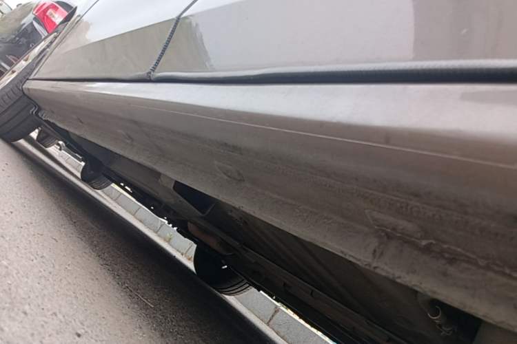 Used Peugeot 301 2014 1.6L Manual Comfort Edition Left Side Sill