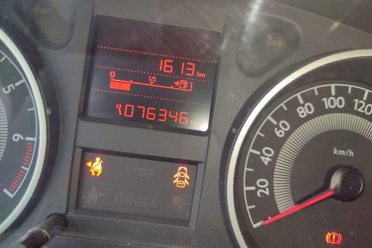 Used Peugeot 301 2014 1.6L Manual Comfort Edition Odometer Close Up