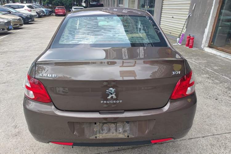Used Peugeot 301 2014 1.6L Manual Comfort Edition Rear