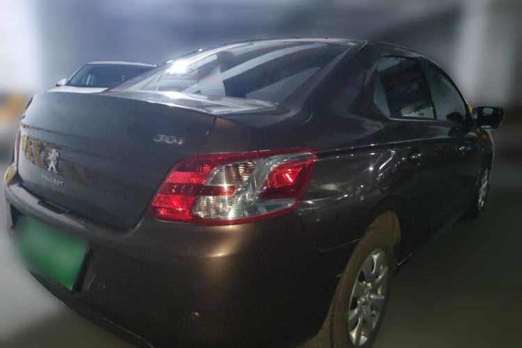 Used Peugeot 301 2014 1.6L Manual Comfort Edition Rear Right 45 Deg