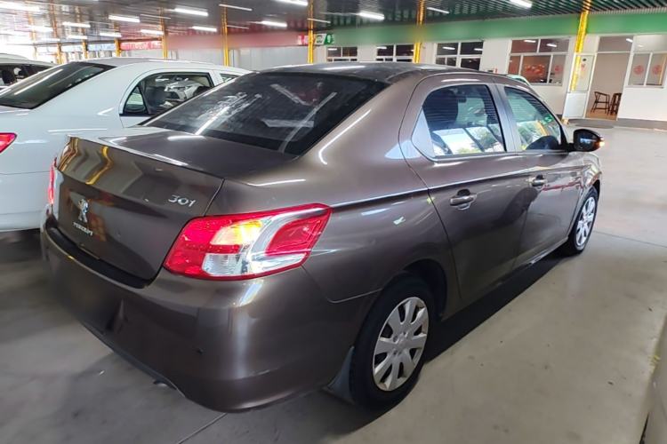 Used Peugeot 301 2014 1.6L Manual Comfort Edition Rear Right 45 Deg