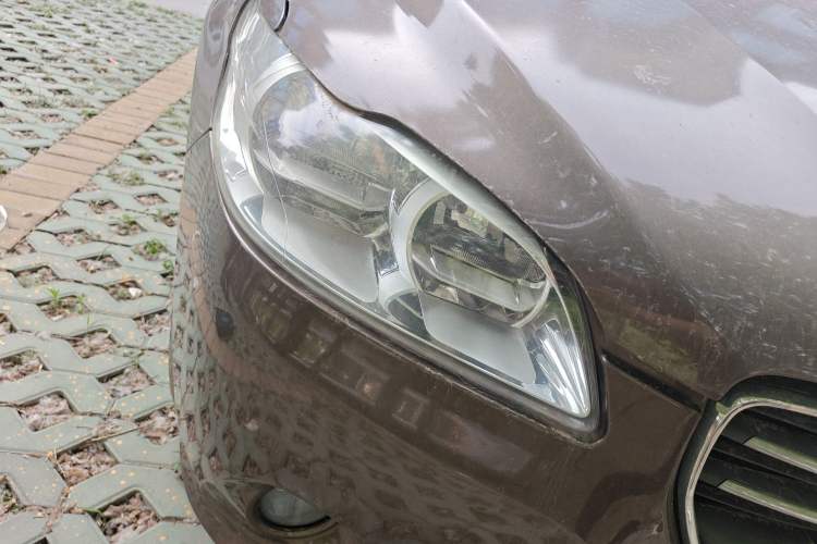 Used Peugeot 301 2014 1.6L Manual Comfort Edition Right Front Headlight