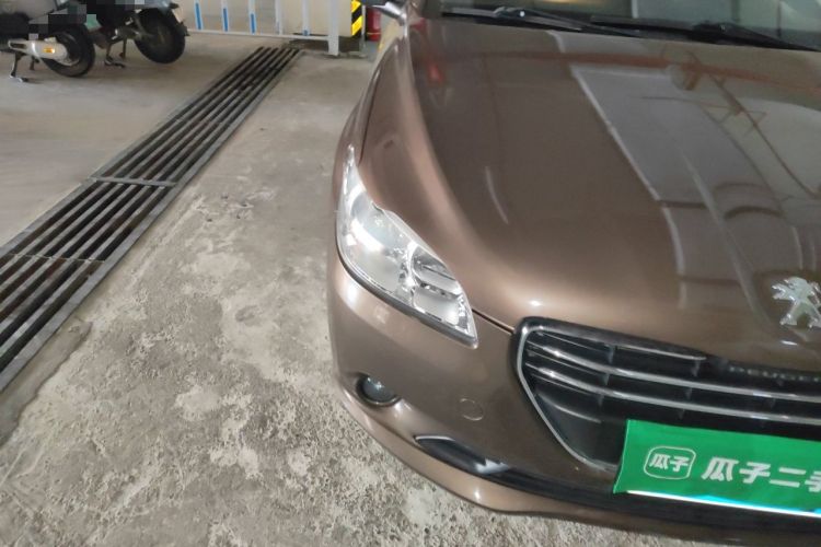 Used Peugeot 301 2014 1.6L Automatic Luxury Edition Right Front Headlight