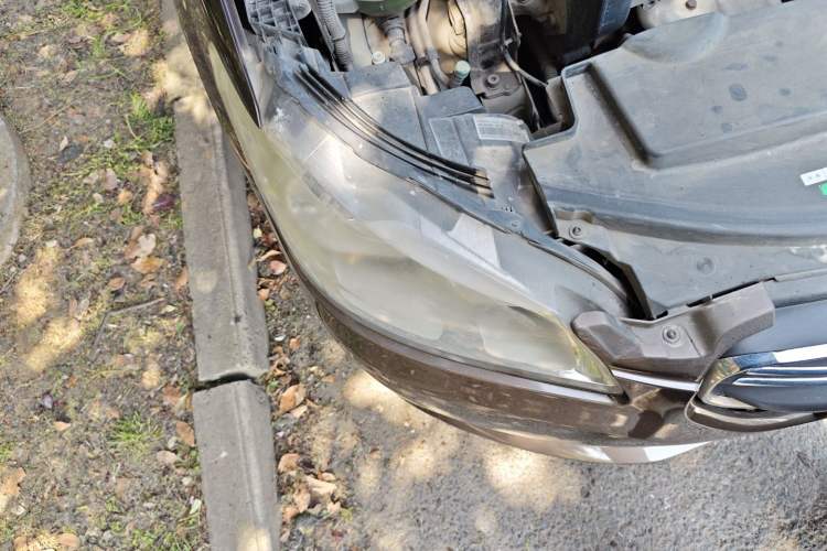 Used Peugeot 301 2014 1.6L Manual Comfort Edition Right Front Headlight