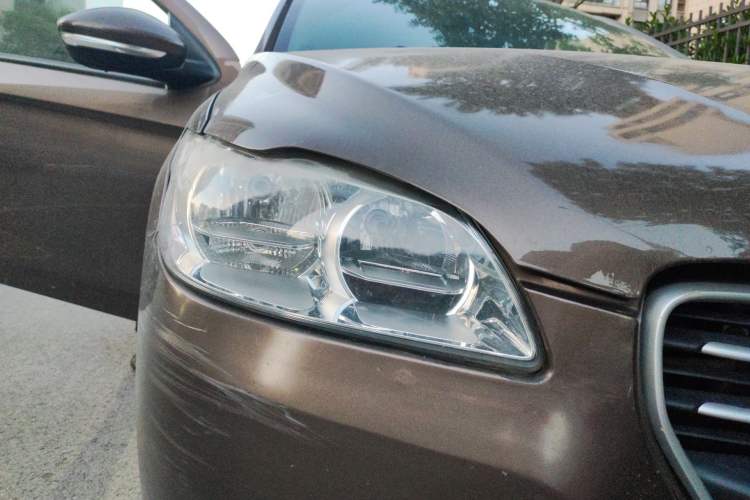 Used Peugeot 301 2014 1.6L Automatic Comfort Edition Right Front Headlight
