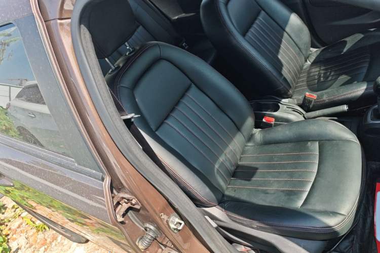 Used Peugeot 301 2014 1.6L Manual Comfort Edition Right Front Seat