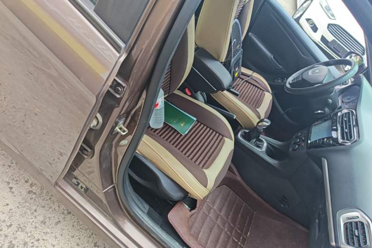 Used Peugeot 301 2014 1.6L Manual Comfort Edition Right Front Seat