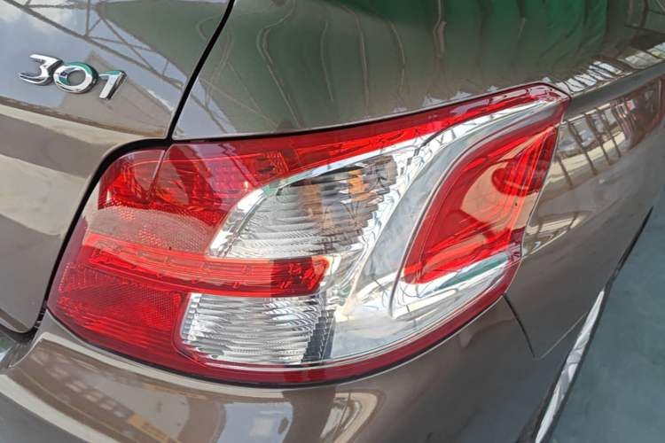 Used Peugeot 301 2014 1.6L Automatic Comfort Edition Right Rear Taillight
