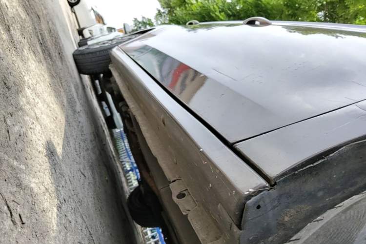 Used Peugeot 301 2014 1.6L Automatic Comfort Edition Right Side Sill