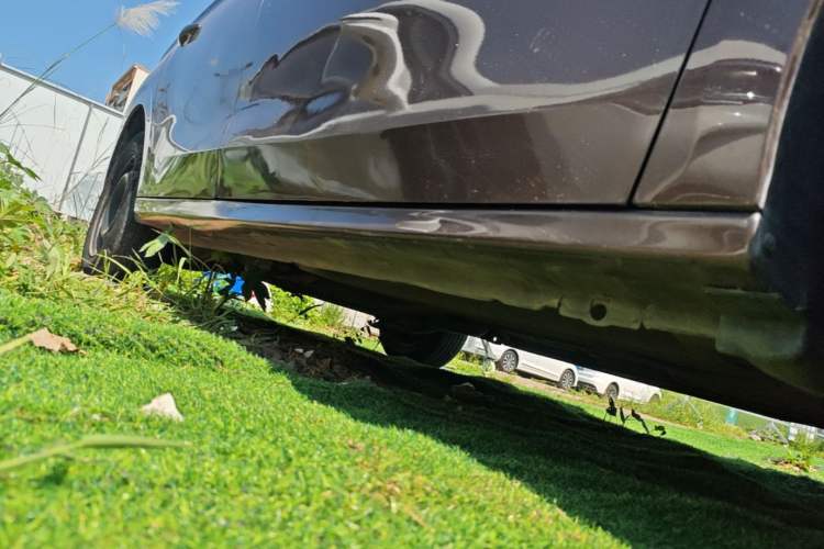 Used Peugeot 301 2014 1.6L Manual Comfort Edition Right Side Sill