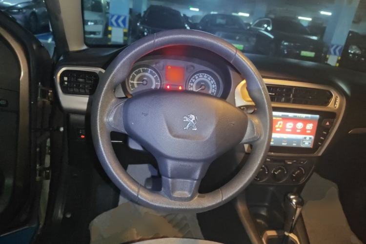 Used Peugeot 301 2014 1.6L Automatic Comfort Edition Steering Wheel