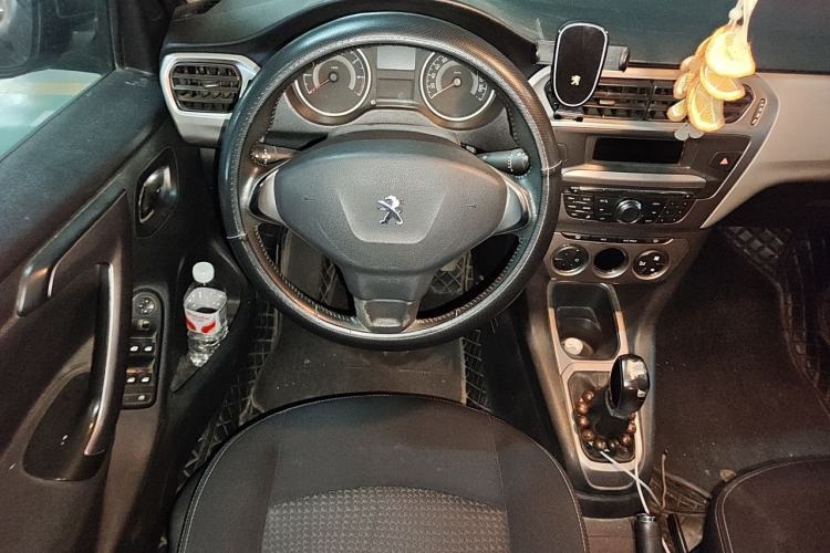 Used Peugeot 301 2014 1.6L Manual Luxury Edition Steering Wheel