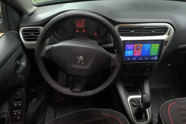 Used Peugeot 301 2014 1.6L Manual Comfort Edition Steering Wheel