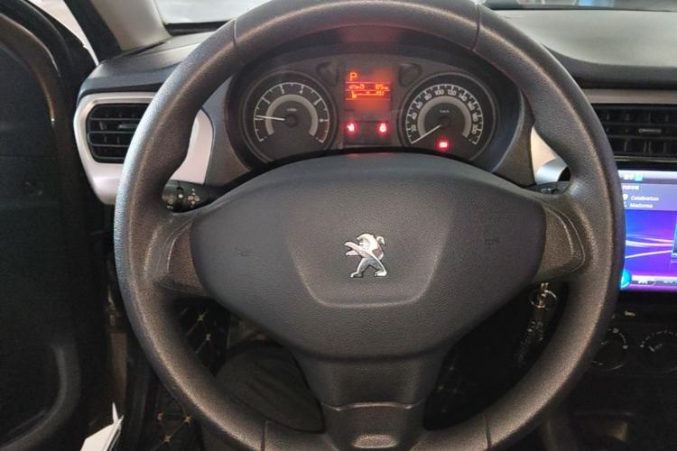 Used Peugeot 301 2014 1.6L Automatic Comfort Edition Steering Wheel