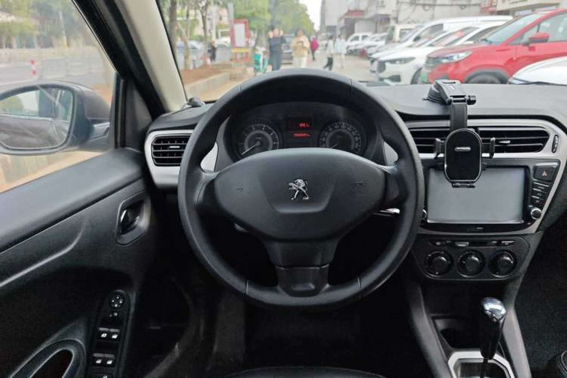 Used Peugeot 301 2014 1.6L Automatic Comfort Edition Steering Wheel