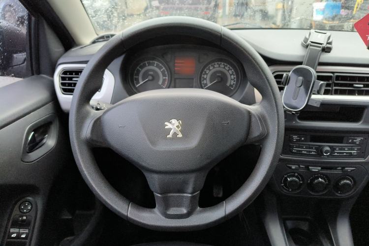 Used Peugeot 301 2014 1.6L Manual Comfort Edition Steering Wheel