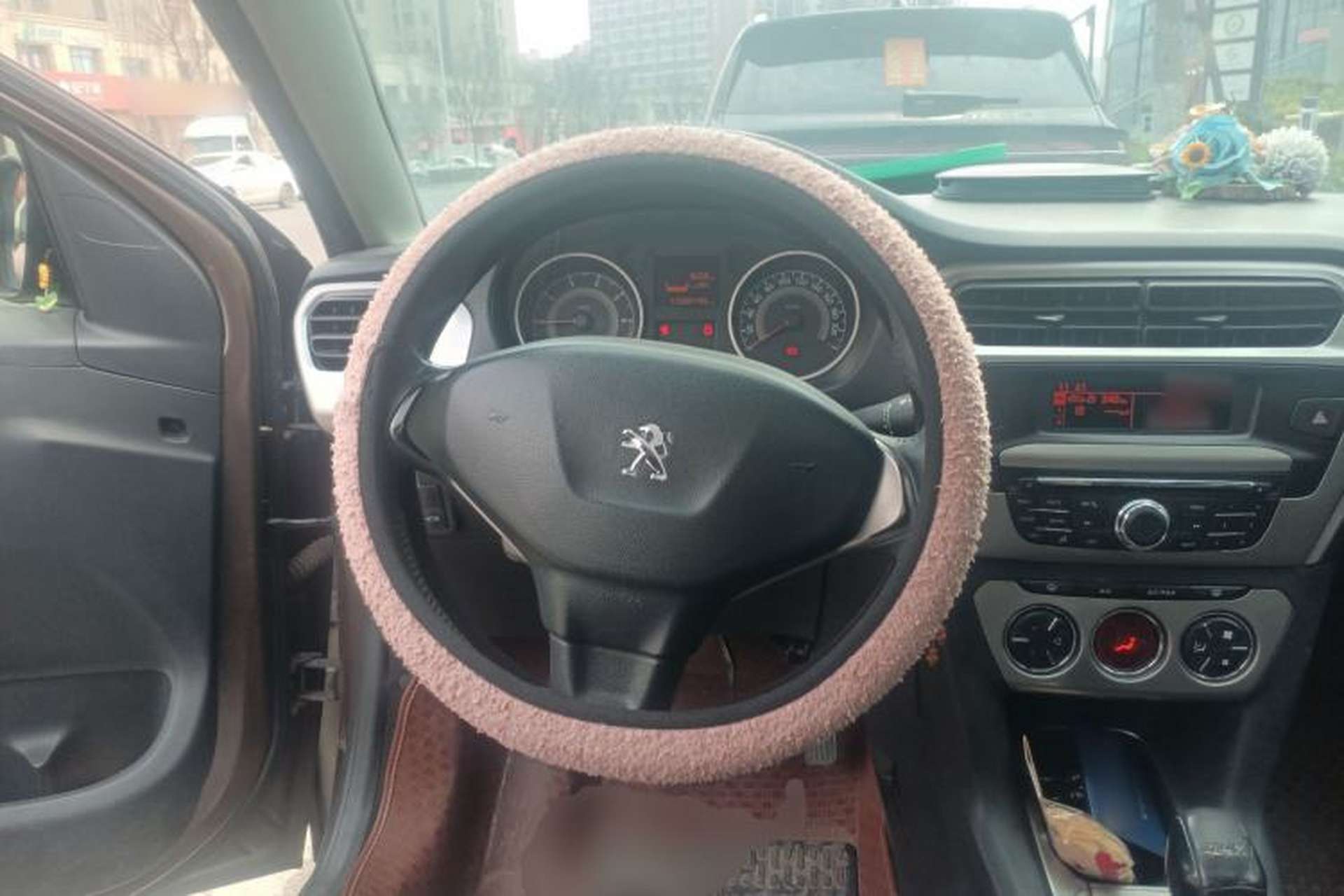 Used Peugeot 301 2014 1.6L Manual Luxury Edition Steering Wheel